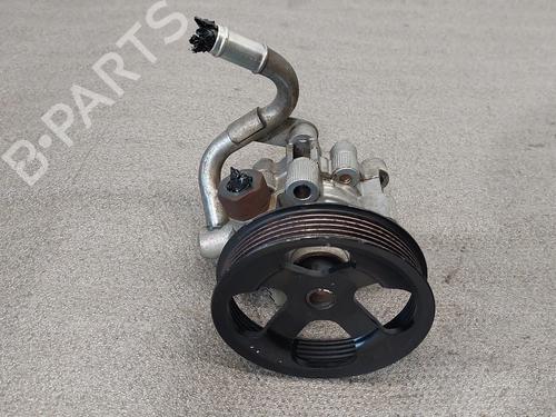 Used Steering pump TOYOTA COROLLA Liftback (_E11_) 1.4 (ZZE111_, ZZE111R) (97 hp) 30936949