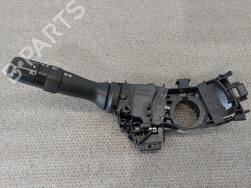Used Headlight switch TOYOTA PRIUS Liftback (_W2_) 1.5 Hybrid (NHW20_, NHW20R) (112 hp) 30963195