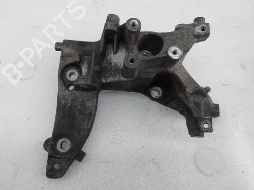 Used Support PEUGEOT 308 SW II (LC_, LJ_, LR_, LX_, L4_) 1.6 HDi / BlueHDi 115 (LCBHXM, LCBHXT) (115 hp) 30967601