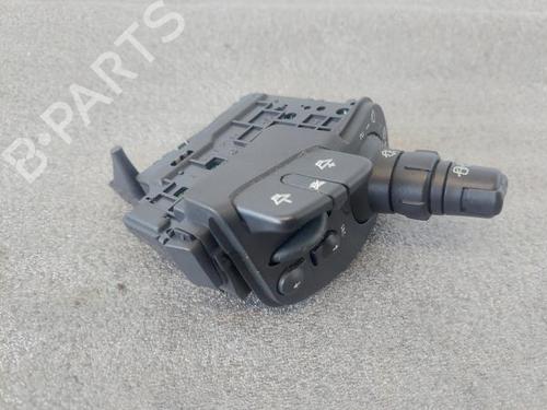 Used Steering column stalk RENAULT SCÉNIC II (JM0/1_) [2003-2010]  31023662