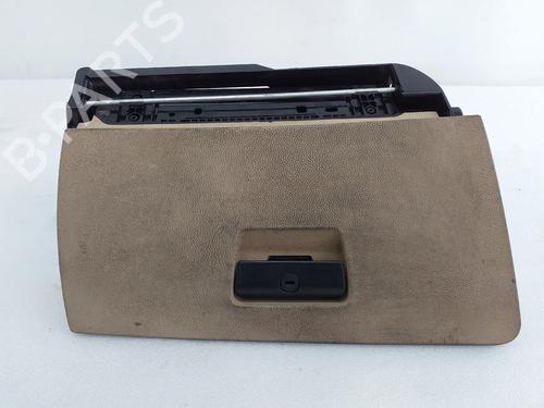 Guantera BMW 3 Touring (E91) 320 d (163 hp) 31023670