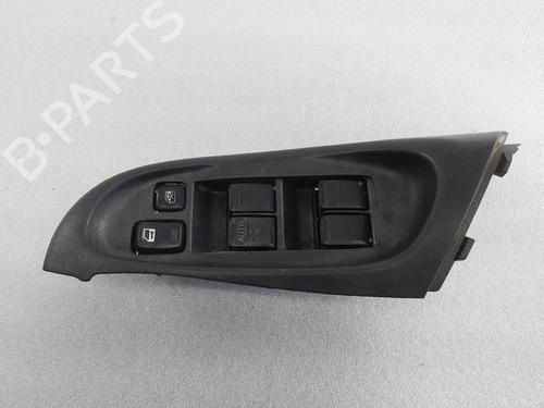Used Left front window switch NISSAN ALMERA II (N16) 1.5 (90 hp) 31092548