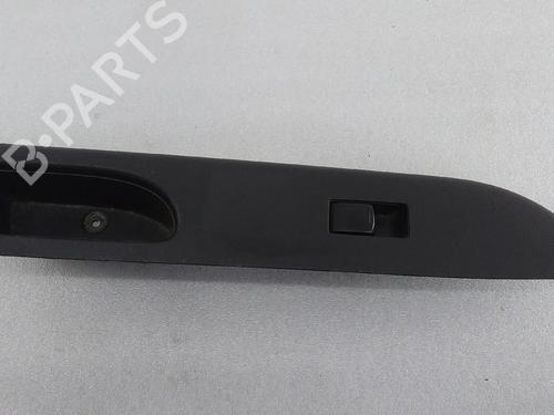 Used Right front window switch NISSAN MICRA IV (K13K, K13KK) 1.2 (80 hp) 27366489