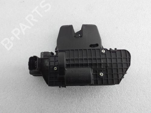 Used Tailgate lock PEUGEOT 208 II (UB_, UP_, UW_, UJ_) 1.5 BlueHDI 100 (102 hp) 31092564