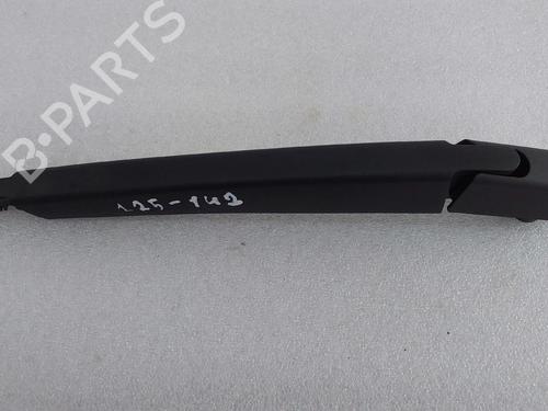 Used Rear windshield wiper arm PEUGEOT 208 II (UB_, UP_, UW_, UJ_) 1.5 BlueHDI 100 (102 hp) 31095158