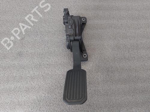 Used Pedal TOYOTA YARIS (_P1_) 1.4 D-4D (NLP10_, NLP10R) (75 hp) 31131222