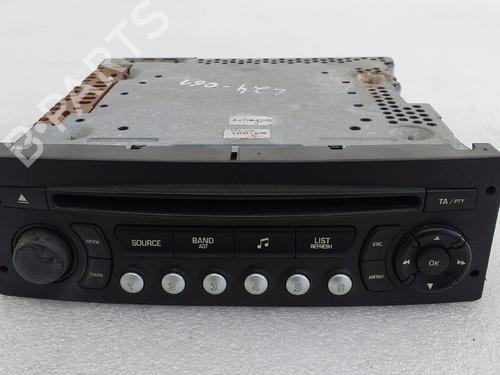 Bilradio CITROËN C2 (JM_) 1.4 HDi (68 hp) 31156930