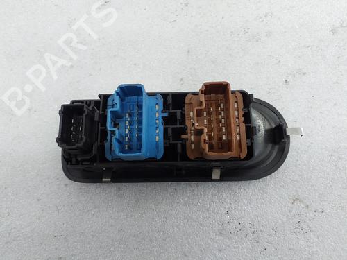 Left front window switch RENAULT CLIO III (BR0/1, CR0/1) 1.2 16V Hi-Flex (BR1U, CR1U) | BP31331623I27