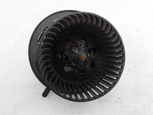 Used Heater blower motor BMW 1 (E87) 118 i (143 hp) 31331627