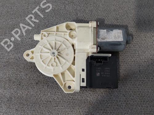Used Left rear window motor RENAULT MEGANE III Grandtour (KZ0/1) 1.5 dCi (KZ09, KZ0D, KZ1G, KZ29, KZ14, KZ1W, KZ10, KZ1F,... (110 hp) 31588752