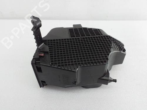 Used Air filter box RENAULT CLIO IV (BH_) 1.5 dCi 90 (90 hp) 31588761