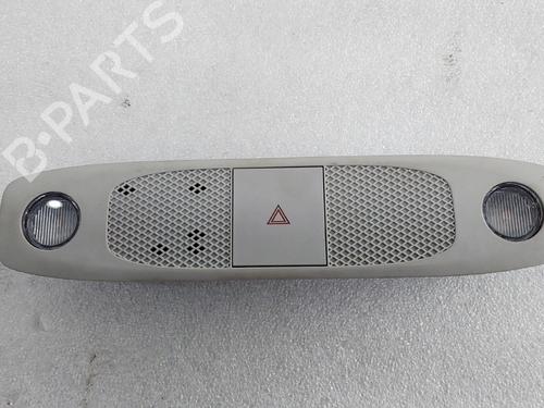 Used Warning switch TESLA MODEL Y (5YJY) Long Range All-wheel Drive (514 hp) 31649196