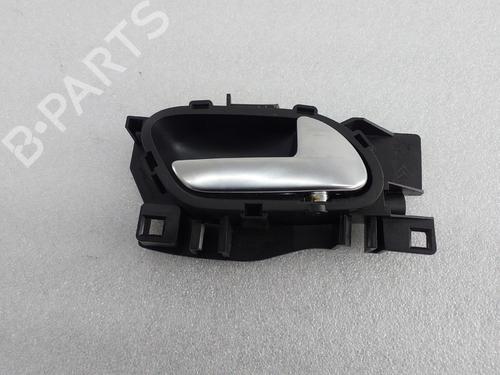 Used Front right interior door handle PEUGEOT 208 I (CA_, CC_) 1.4 HDi (68 hp) 31667842