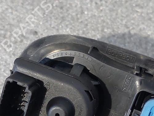 Left front window switch RENAULT MASTER III Van (FV) 2.3 dCi 145 4x4 | BP31667860I27