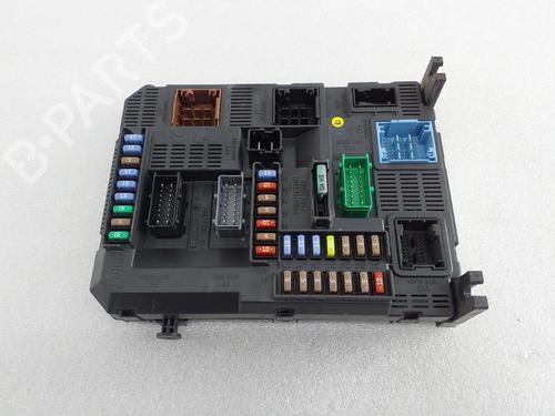 Used Fuse box PEUGEOT 208 I (CA_, CC_) 1.2 VTI 82 (82 hp) 31667865