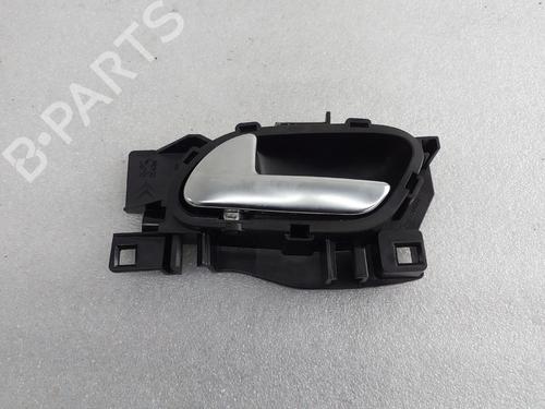 Maneta interior delantera izquierda PEUGEOT 208 I (CA_, CC_) 1.4 HDi (68 hp) 31667879