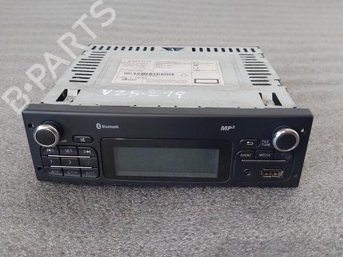 Autoradio RENAULT MASTER III Van (FV) 2.3 dCi 145 4x4 (146 hp) 31672649