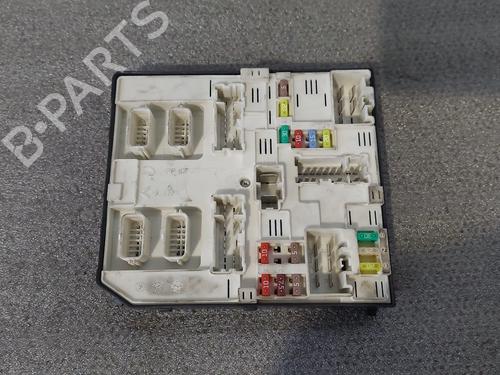 Sicherungskasten für RENAULT MASTER III Van (FV) 2.3 dCi 145 4x4 (146 hp) 31707627