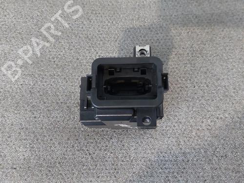 Used Card reader AUDI A4 B8 Avant (8K5) 2.0 TDI (136 hp) 31718607