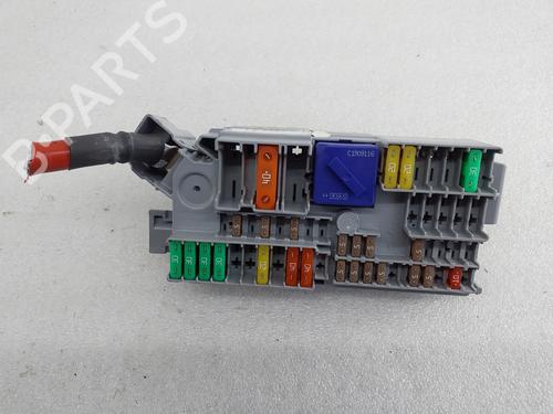 Sikringsdåse BMW X4 (G02, F98) xDrive 20 d (190 hp) 31722660