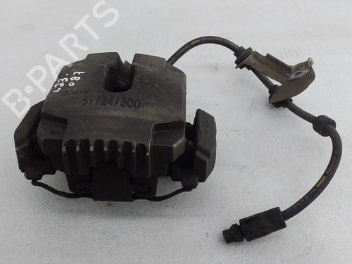 Used Right front brake caliper BMW 3 Touring (E91) 320 d (163 hp) 31769892