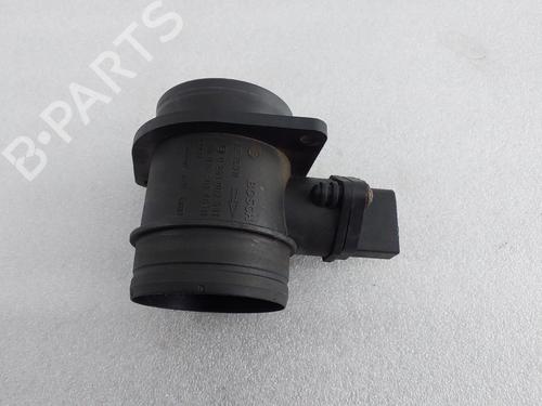Used Mass air flow sensor AUDI A3 (8P1) 1.9 TDI (105 hp) 31806912