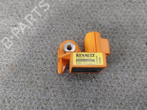 Used Electronic module RENAULT LAGUNA II (BG0/1_) 1.6 16V (BG0A, BG0L) (107 hp) 31814212