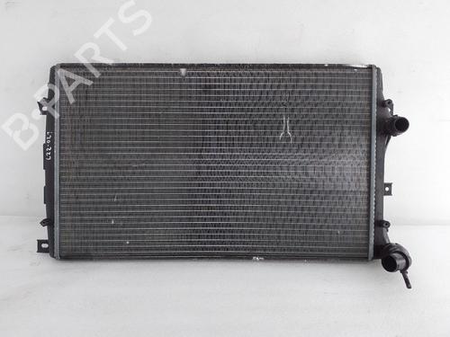Radiateur à eau SKODA OCTAVIA II (1Z3) 1.9 TDI (105 hp) 31828180