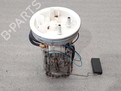 Used Fuel pump AUDI A4 B7 Avant (8ED) 2.0 TDI (140 hp) 31842451