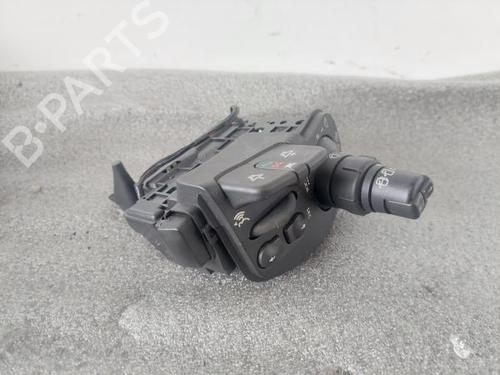 Used Steering column stalk RENAULT SCÉNIC II (JM0/1_) [2003-2010]  31857728