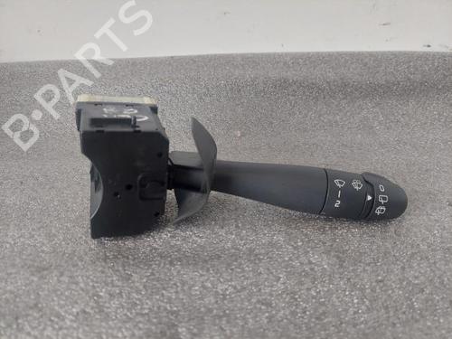 Used Steering column stalk RENAULT CLIO II (BB_, CB_) [1998-2016]  31857729