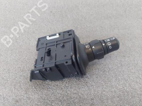 Used Steering column stalk RENAULT SCÉNIC II (JM0/1_) [2003-2010]  31857737