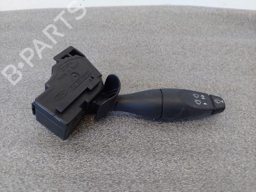 Used Steering column stalk FORD FIESTA V (JH_, JD_) [2001-2014]  31861080