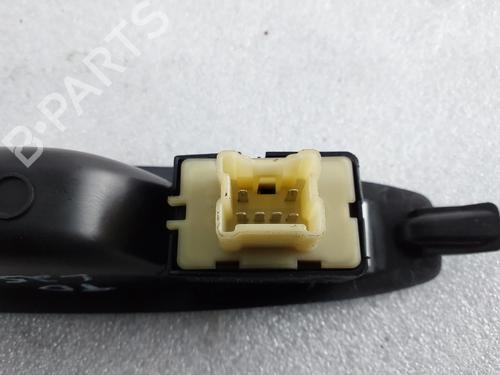 Right rear window switch RENAULT ZOE (BFM_) ZOE | BP31886924I28