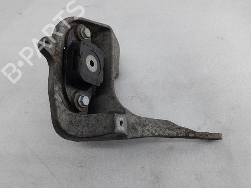 Used Gearbox mount MERCEDES-BENZ VITO Van (W447) 111 CDI (447.601, 447.603, 447.605) (114 hp) 31886938