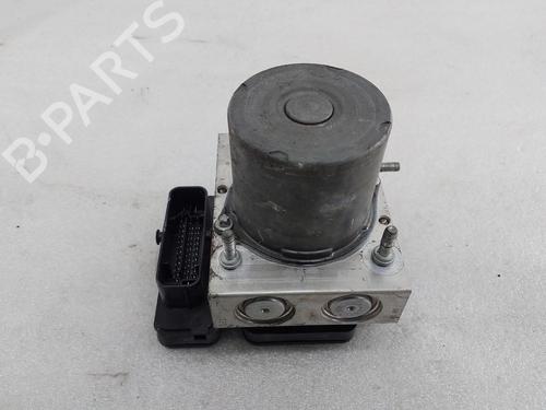 Used ABS pump MERCEDES-BENZ VITO Van (W447) 111 CDI (447.601, 447.603, 447.605) (114 hp) 31902678