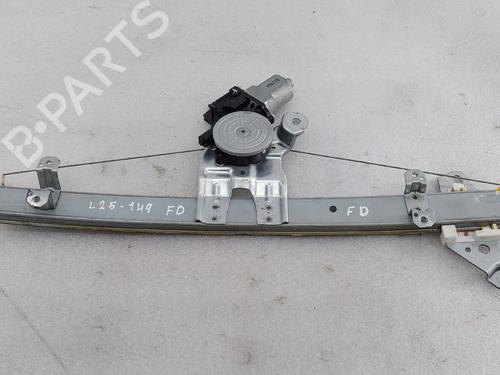 Rudehejsemekanisme Højre foran NISSAN LEAF (ZE1) Electric (150 hp) 31905642