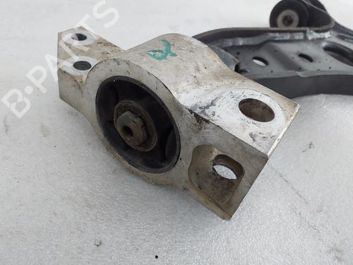 Right front suspension arm AUDI A3 (8P1) 1.9 TDI | BP31930063M13