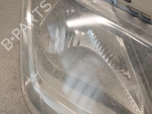 Right headlight SEAT LEON (5F1) 1.6 TDI | BP31950297C29