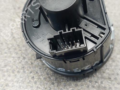 Headlight switch SEAT LEON (5F1) 1.6 TDI | BP31972596I24 