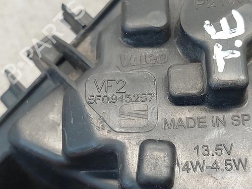 Lamp holder SEAT LEON (5F1) 1.6 TDI | BP31976434L10 