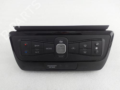 Used Climate control NISSAN LEAF (ZE1) Electric (150 hp) 31981035