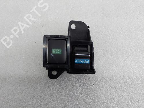 BP31981039I30 main image