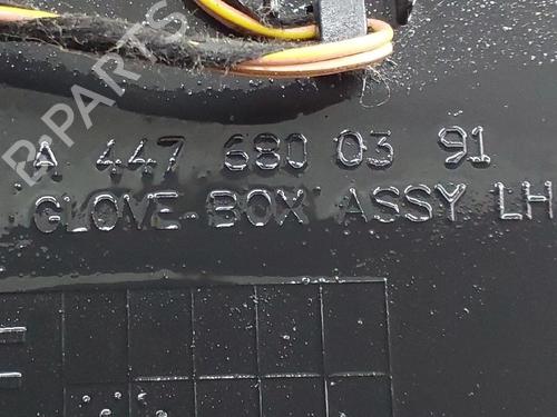 Glove box MERCEDES-BENZ VITO Van (W447) 111 CDI (447.601, 447.603, 447.605) | BP31994291C95