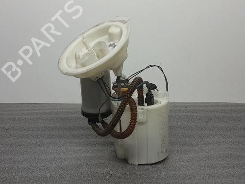 Used Fuel pump BMW 1 (F20) 116 i (136 hp) 32070621
