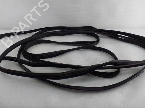 Used Rubber door seal TOYOTA AYGO (_B1_) 1.0 (KGB10_, KGB10R) (68 hp) 32070698