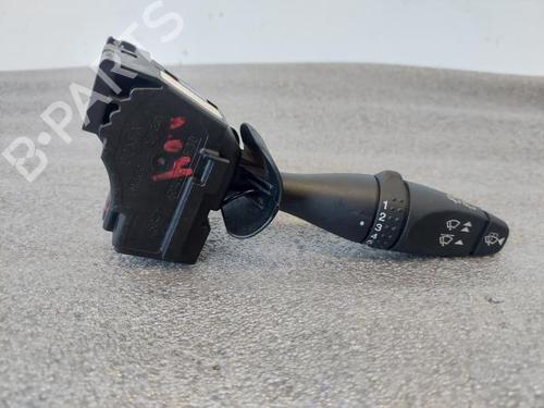 Used Steering column stalk FORD FIESTA V (JH_, JD_) [2001-2014]  32070728