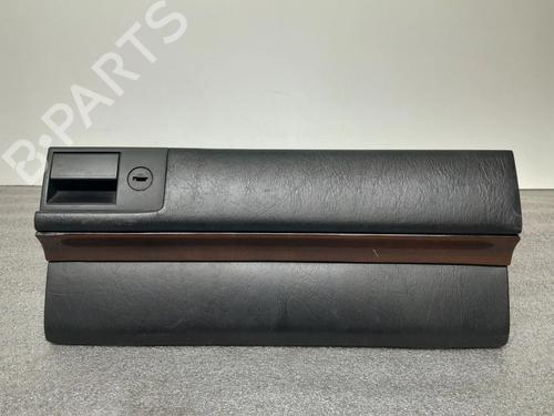 Used Glove box MERCEDES-BENZ 124 Saloon (W124) [1984-1993]  30442641