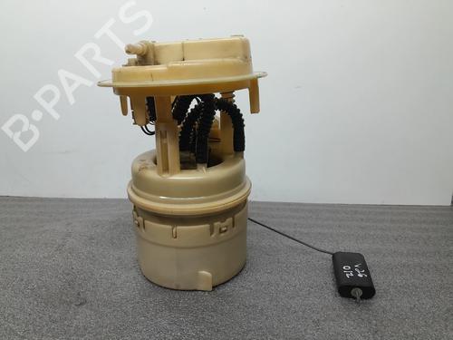 Used Fuel pump PEUGEOT 206 Hatchback (2A/C) 1.1 i (60 hp) 32218330