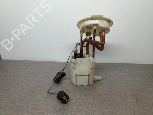 Used Fuel pump BMW 1 (F21) 116 d (116 hp) 32267462